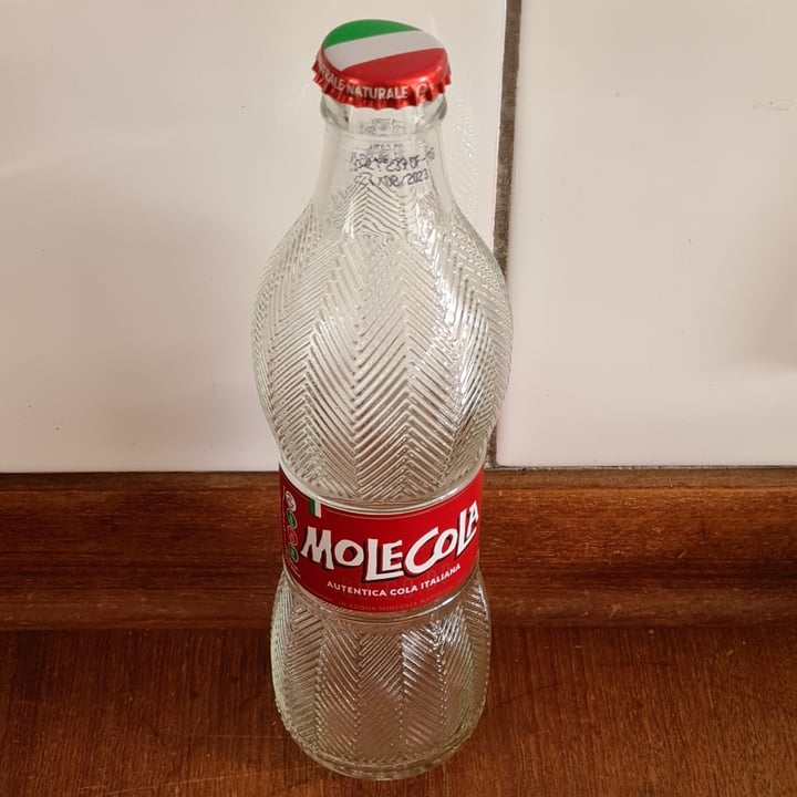 photo of Molecola Autentica cola italiana shared by @sara1234 on  05 May 2022 - review