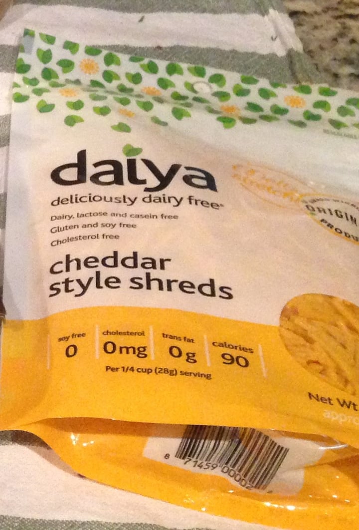 photo of Daiya Cheddar Style Shreds shared by @liberationbby on  18 Jul 2020 - review