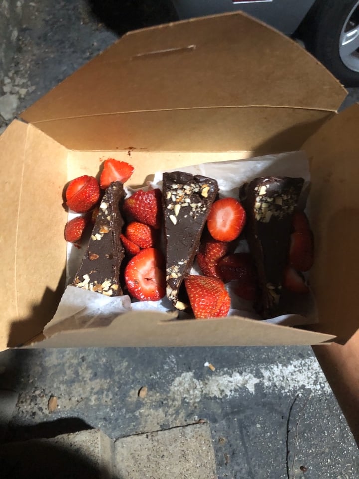 photo of Mother's Cafe Almond Mocha Torte shared by @itsjobey on  04 Mar 2020 - review