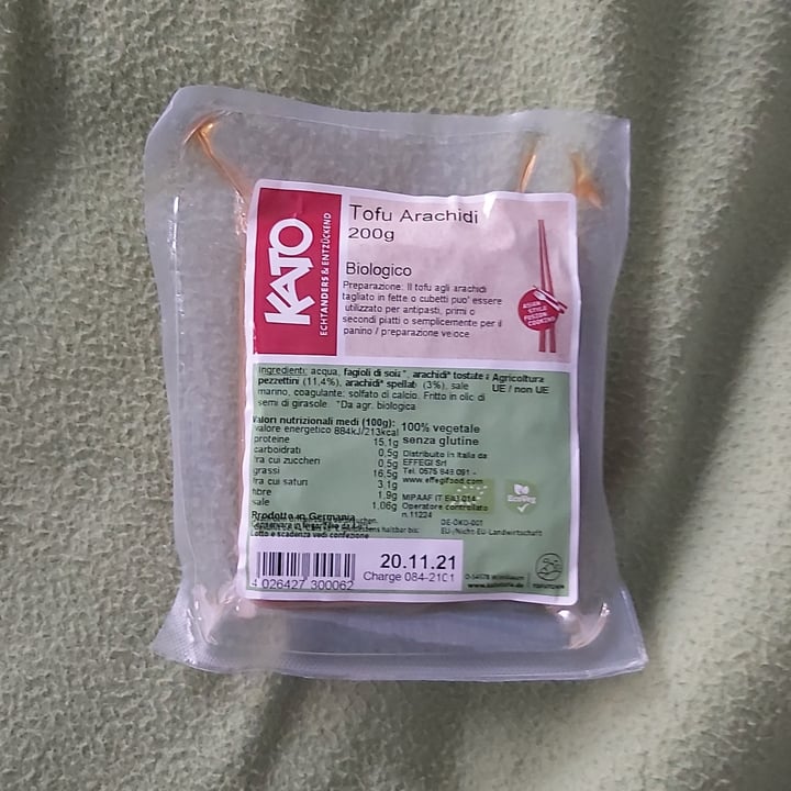 review photo of Kato Tofu arachidi shared by @francescocrll on 20 Apr 2021 - review