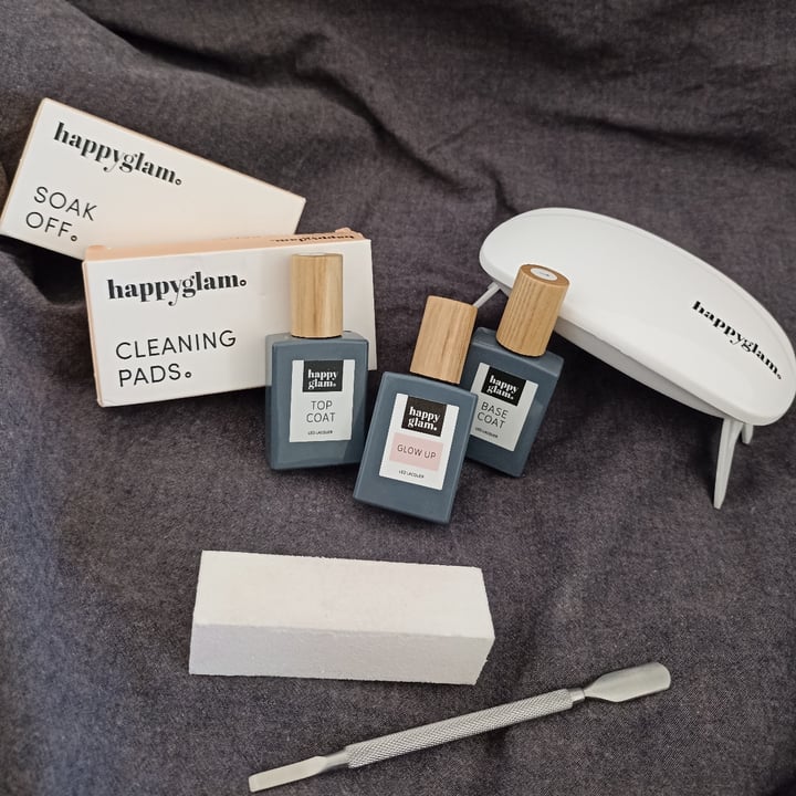 review photo of Happyglam Smalto Semipermanente shared by @nicoleseveri on 11 May 2022 - review
