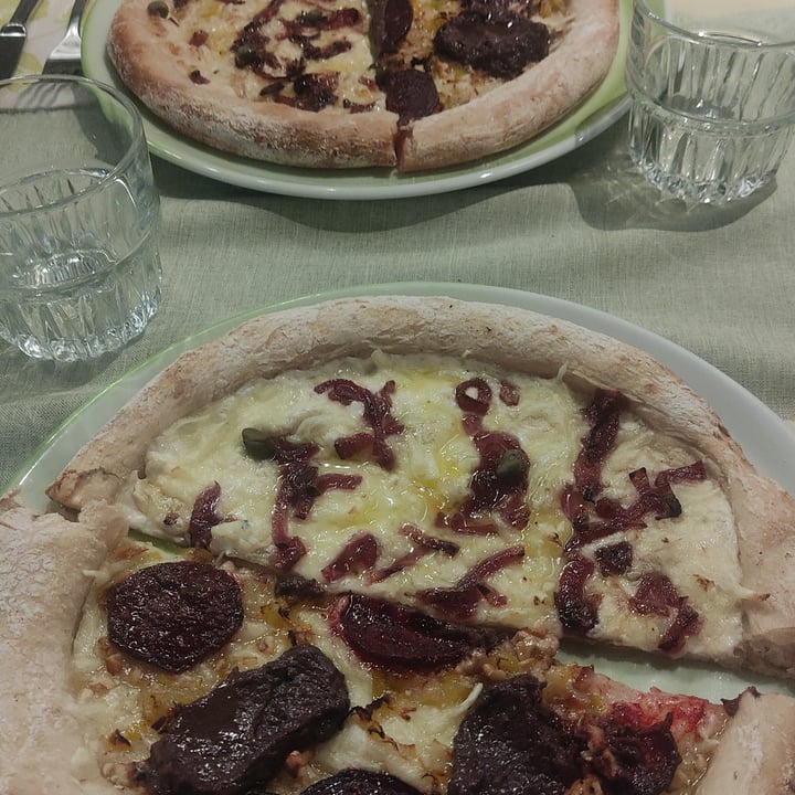 photo of La Pépinière Ristorante Biologico Pizza veg shared by @angelicatedesco on  12 Mar 2022 - review