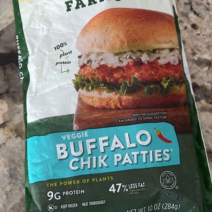 review photo of MorningStar Farms Veggie Buffalo Chik Patties shared by @sup1vegangirl on 12 Apr 2022 - review