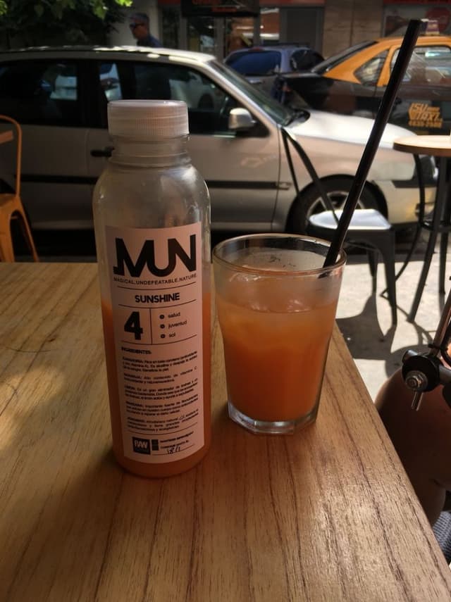 Foto del plato “Jugo De Naranja Y Zanahoria”
