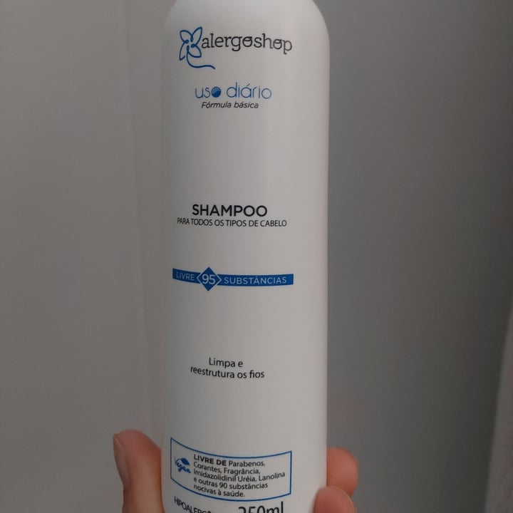 photo of Alergoshop Shampoo Hipoalergênico shared by @taticasari on  17 Apr 2022 - review