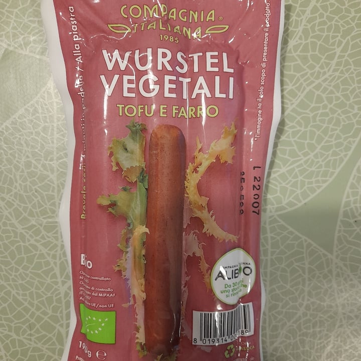 review photo of Compagnia Italiana Würstel vegetali tofu e farro shared by @mirandolina on 04 Apr 2022 - review