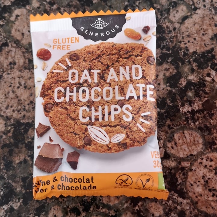 photo of Generous OAT and chocolate cookie shared by @bebaveg on  14 Aug 2022 - review