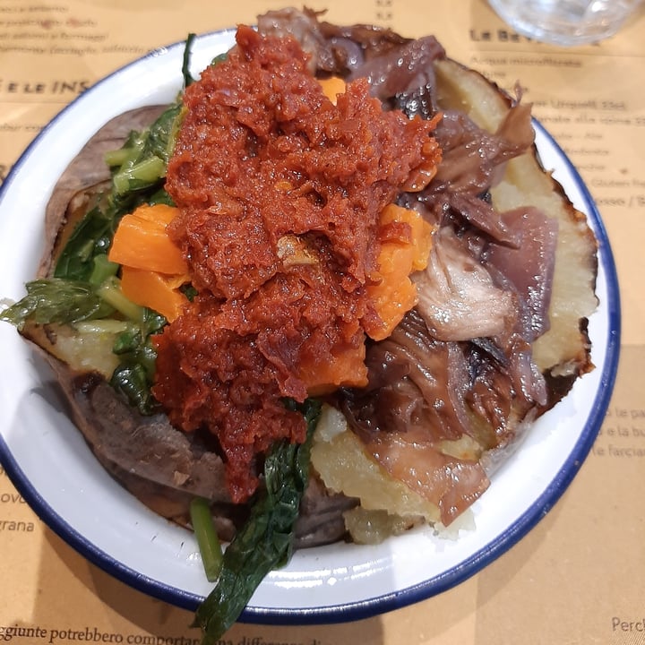 review photo of Poormanger 2 Patata con verdure di stagione e crema di pomodori secchi shared by @francesca529 on 18 Mar 2022 - review