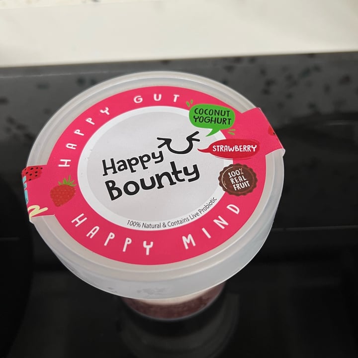 photo of Happy Bounty Coconut Strawberry Yoghurt shared by @qmh on  22 Aug 2022 - review