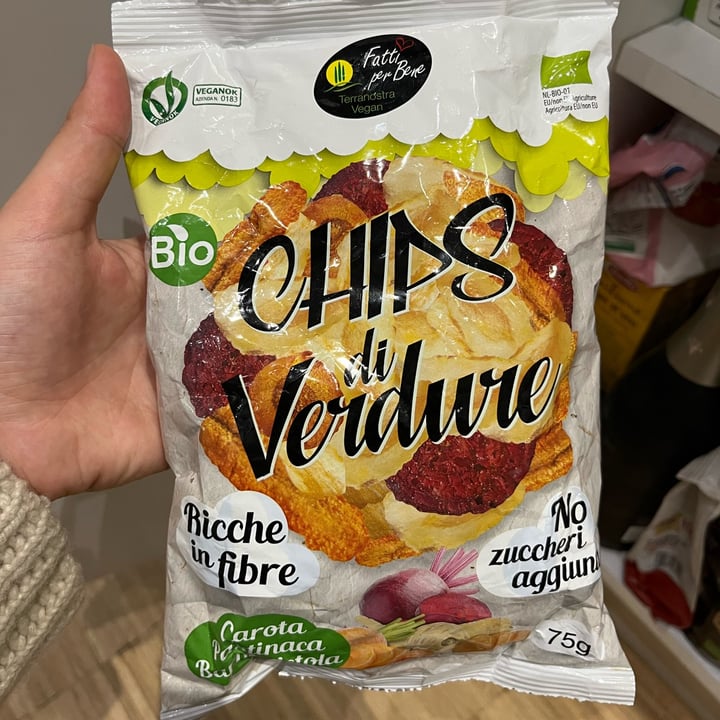 review photo of Fatti per bene terranostra vegan Chips di verdure shared by @emmacerasi on 15 Apr 2022 - review
