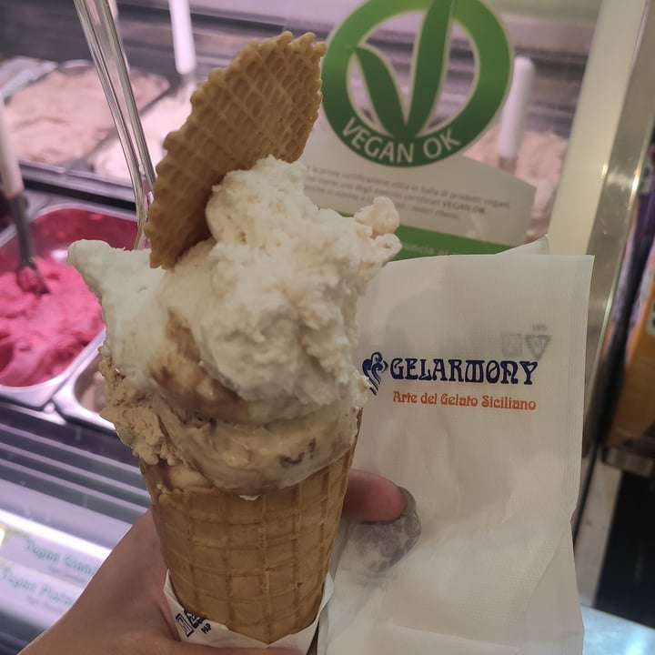 review photo of Gelarmony Arte Del Gelato Siciliano pistacchio nocciola cocco vaniglia shared by @elisa3 on 08 Aug 2022 - review