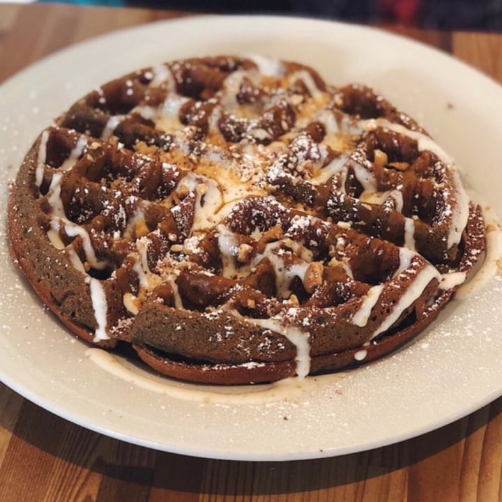 photo of Off The Griddle Pumpkin Cheesecake Waffle shared by @thetasmom13 on  13 Jun 2021 - review