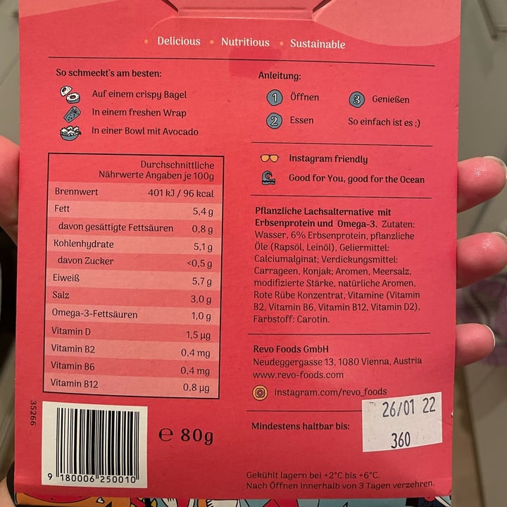 review photo of Revo Foods Lachs aus Pflanzen shared by @eis317 on 17 Jan 2022 - review
