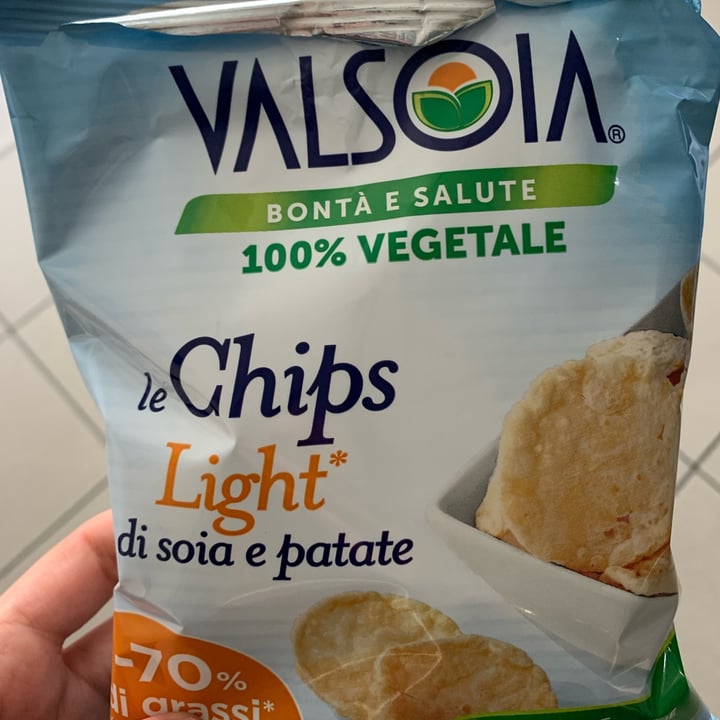 photo of Valsoia Le chips light di soia e patate shared by @ilaveg on  06 Apr 2022 - review