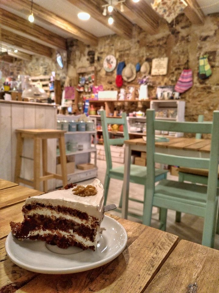 photo of O Xardin Dos Soños. Tetería-Ecotienda Carrot cake shared by @aruaquilea on  07 Jul 2019 - review