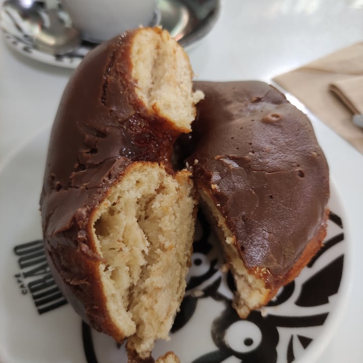photo of Vegan bombon sin gluten Donut chocolate shared by @silviaml on  26 Oct 2020 - review