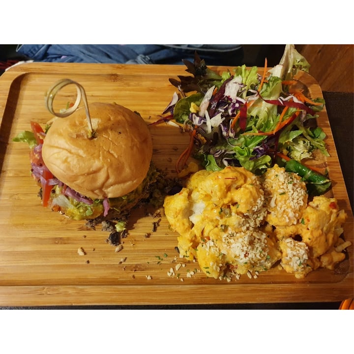 photo of Afterglow By Anglow Cuban Burger shared by @shengasaurus on  21 Oct 2020 - review