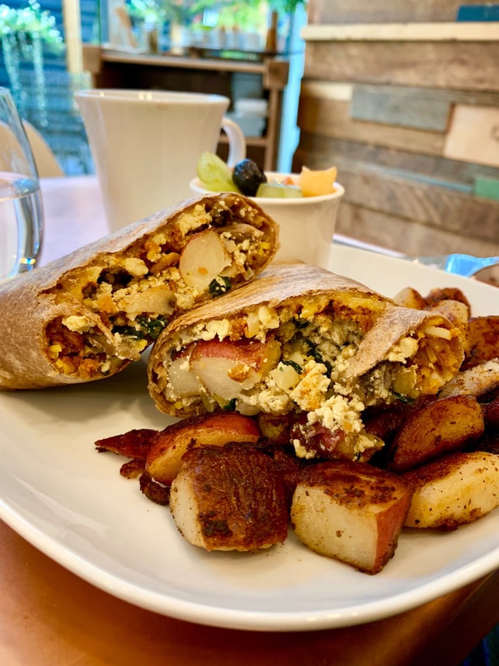 photo of Plantitude Grilled Veg Panini shared by @veganonthego on  02 Oct 2019 - review