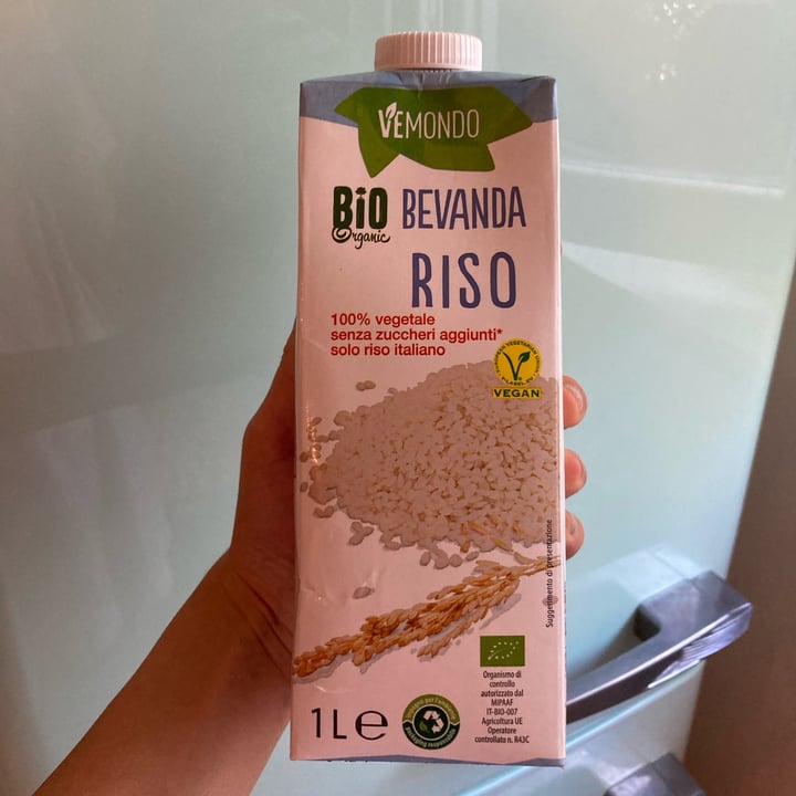 photo of Vemondo latte di riso shared by @lara2001 on  14 Jun 2022 - review