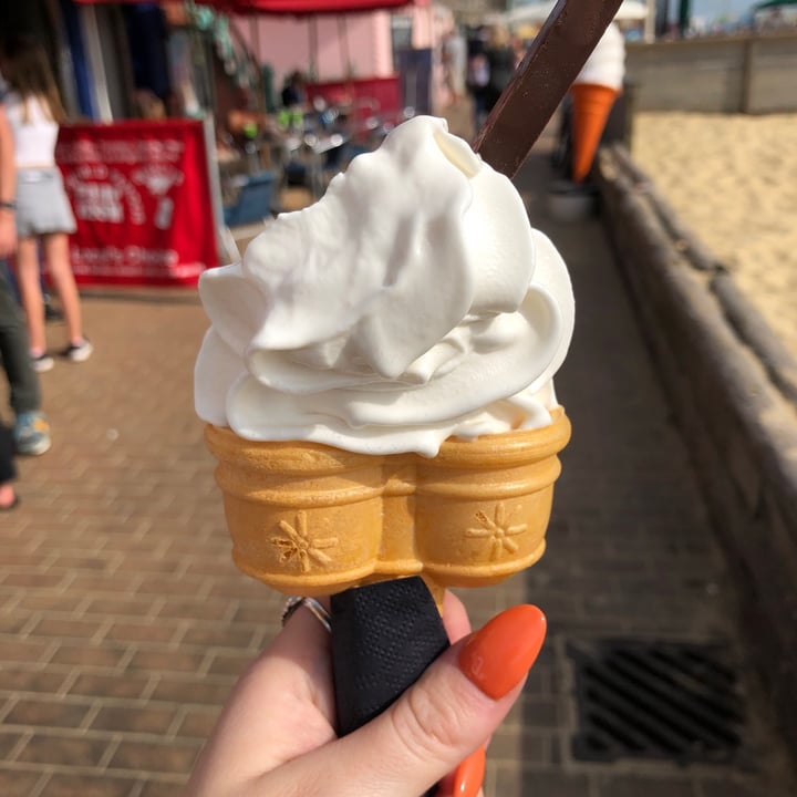 photo of V360 Vegan whippy shared by @earthlinglucy on  17 Oct 2020 - review