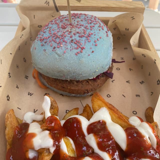 菜肴“Puffi Burger Menu”的照片