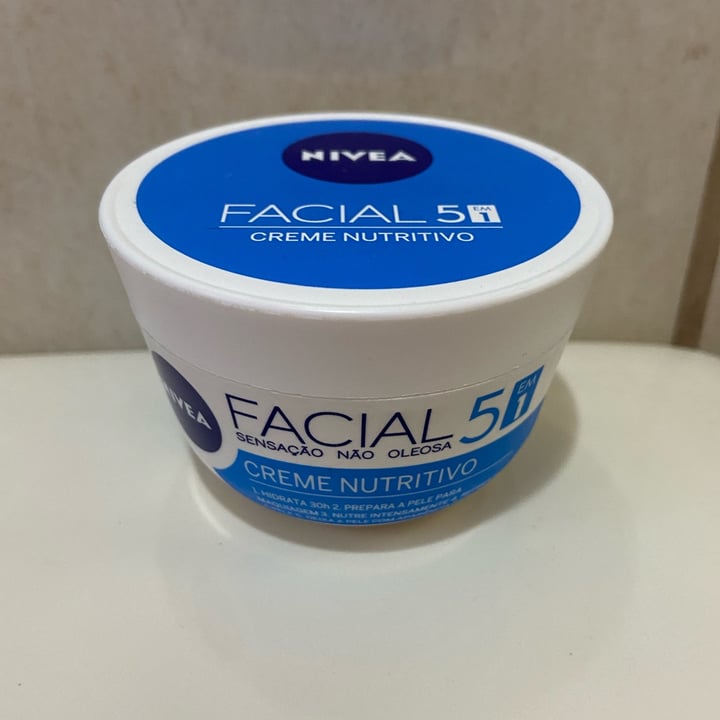 photo of Nivea creme nutritivo shared by @leticiamuller on  29 Oct 2022 - review