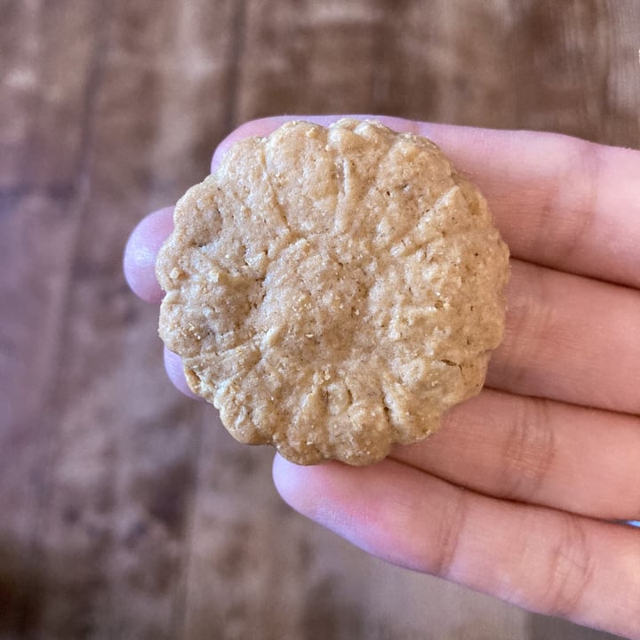 photo of Lilalou Biscuit haver en kokos shared by @-margot- on  01 Nov 2021 - review