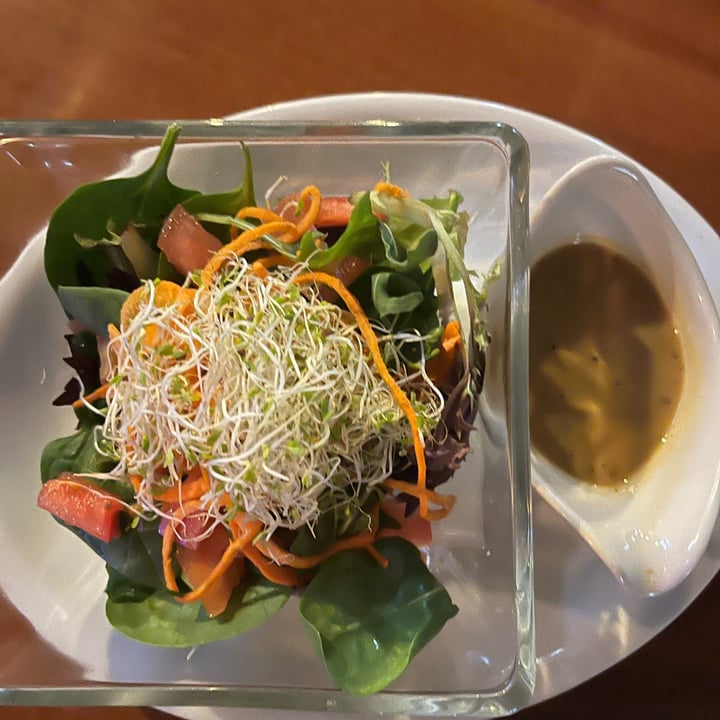 photo of Tom Kat Kafe Nachos shared by @charwags on  07 Feb 2022 - review