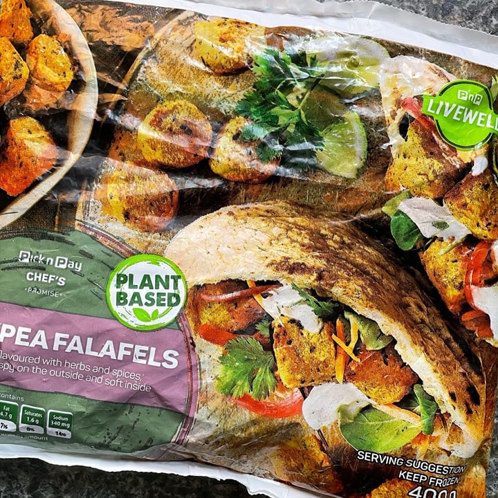 review photo of Pick n Pay chickpea falafels shared by @greenmomlife on 30 Jul 2022 - review