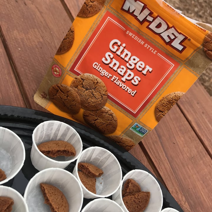 photo of MI-DEL Ginger Snaps shared by @boolopez on  15 May 2021 - review