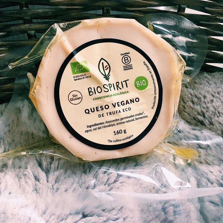 photo of Biospirit queso vegano de trufa eco shared by @crazyoatlady on  28 Nov 2020 - review