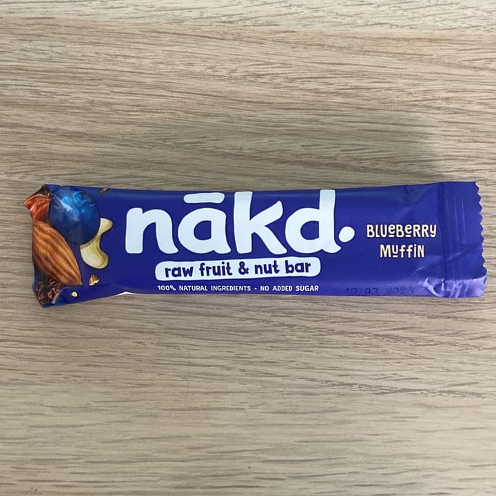 photo of Nākd. Blueberry Muffin shared by @erialaimo on  20 Sep 2022 - review