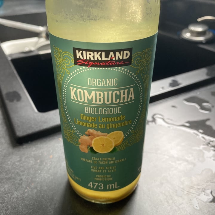 photo of Kirkland Signature Organic Ginger Lemonade Kombucha shared by @veganmika on  13 Feb 2021 - review