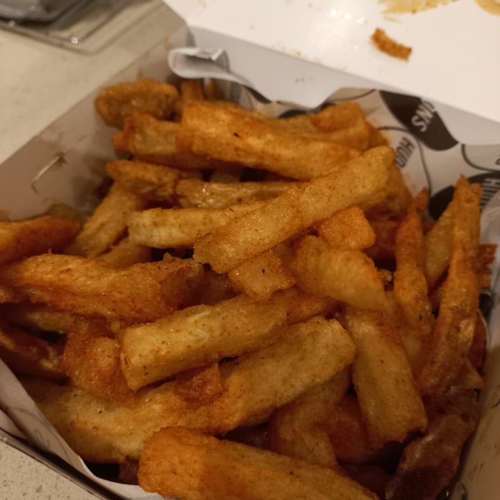 photo of Hudsons The Burger Joint (Parkhurst) Cajun fries shared by @vickysveganry on  03 Apr 2022 - review