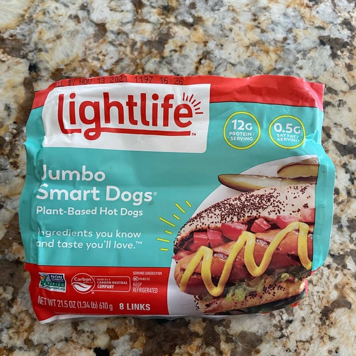 photo of Lightlife Jumbo Smart Dogs shared by @jordanvalladolid on  31 Aug 2021 - review