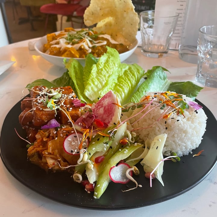 photo of Community Restaurant Lettuce Wraps shared by @breathegrace on  20 Jul 2022 - review