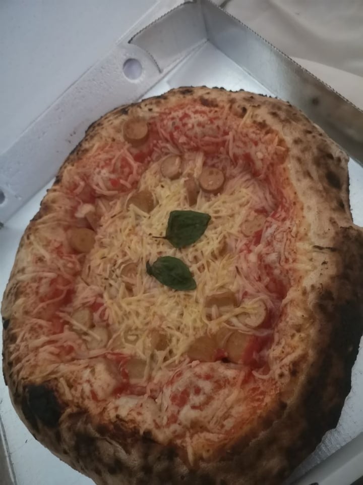 photo of Pizza D'Artista Vegan Pizza Cheese And Sausage shared by @elisasbook on  13 Jan 2020 - review