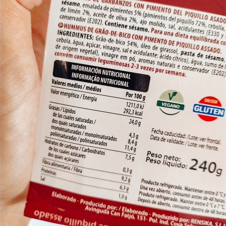 review photo of Hacendado Hummus con Pimiento del Piquillo Asado shared by @veganhumanok on 27 Aug 2021 - review