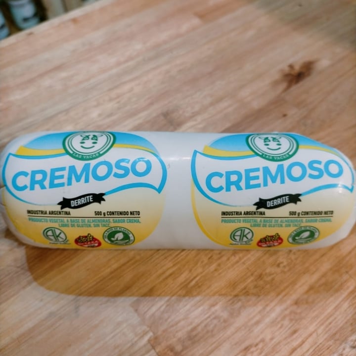 photo of Felices Las Vacas Queso Cremoso en Cilindro shared by @nicholasraphael on  12 Aug 2021 - review
