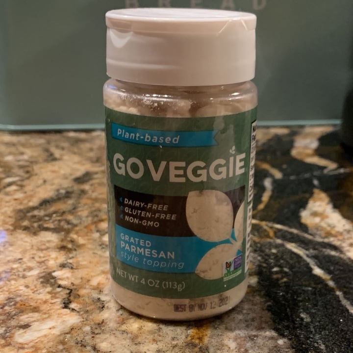 photo of GO VEGGIE Grated Parmesan shared by @marcikoni0220 on  03 Dec 2021 - review