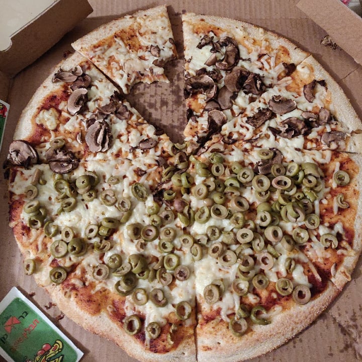 photo of PIZZA FIX חולון Vegan pizza shared by @katiashteiner on  25 Oct 2020 - review