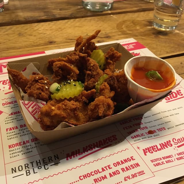Foto do prato “Buffalo Hot Fried Chick’n”