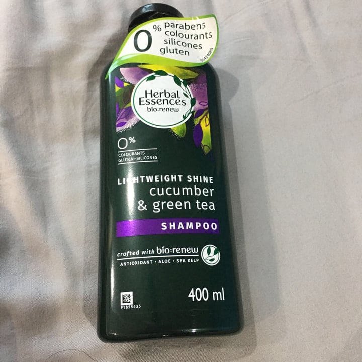 photo of Herbal Essences cucumber & green tea shampoo shared by @ruiennn on  31 Aug 2020 - review