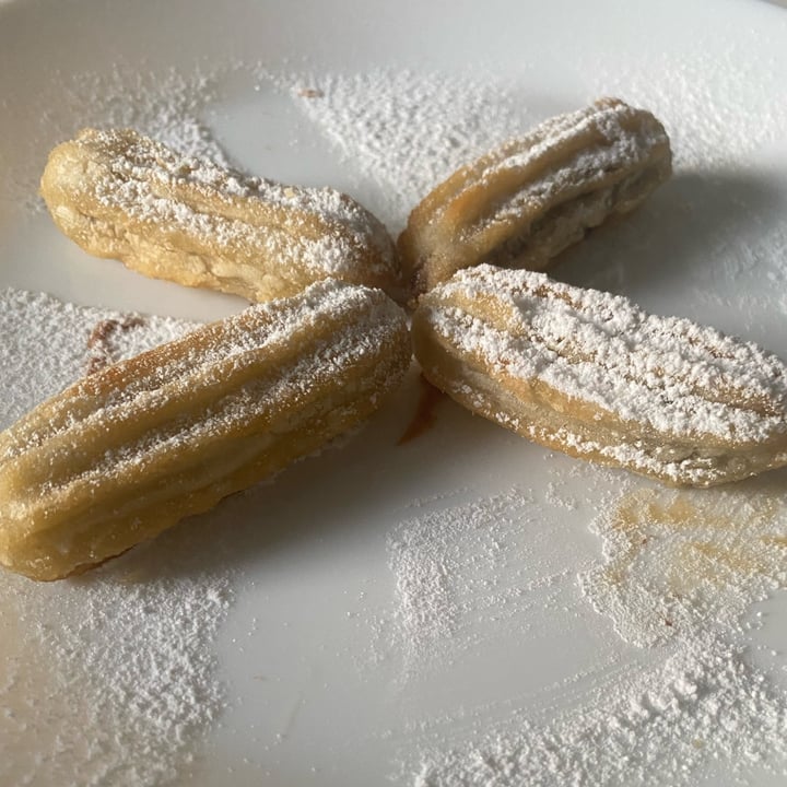 review photo of Sol & Mar Mini Churros Rellenos shared by @ela91 on 15 Sep 2022 - review