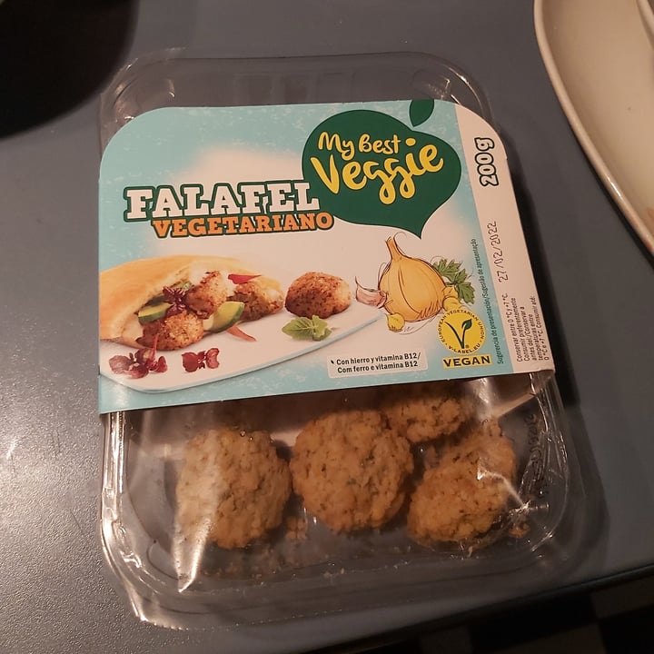 photo of My Best Veggie Falafel vegetariano shared by @alvrod02 on  20 Feb 2022 - review