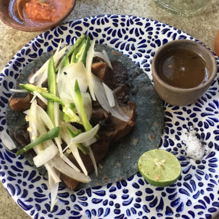 review photo of Los Loosers Taco de Barbacoa shared by @turulata on 05 Nov 2020 - review