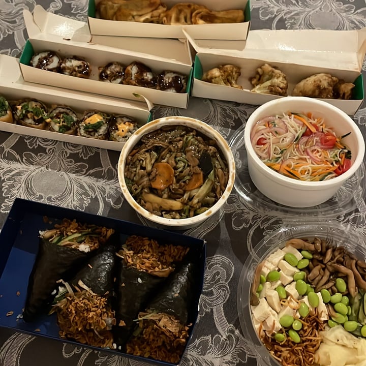 review photo of Sushi Five Poke Veggie shared by @juliabobrow on 13 Oct 2022 - review