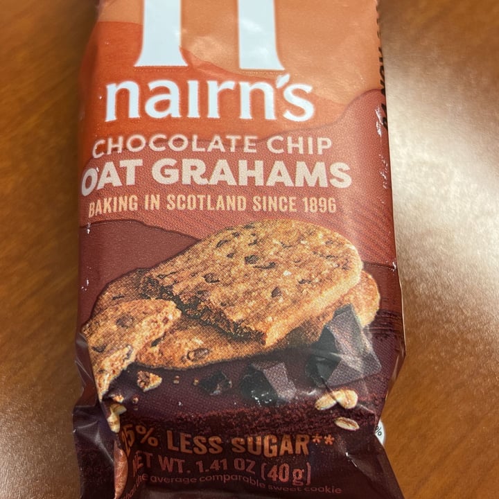 photo of Nairn's Chocolate Chip Oat Grahams shared by @yumi on  09 Mar 2022 - review