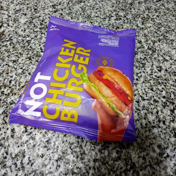 photo of NotCo Not Chicken Burger shared by @lihuenaillen on  29 Mar 2022 - review