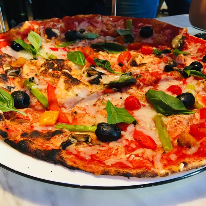 photo of PizzaExpress Giardiniera Leggera shared by @herbimetal on  31 Oct 2019 - review